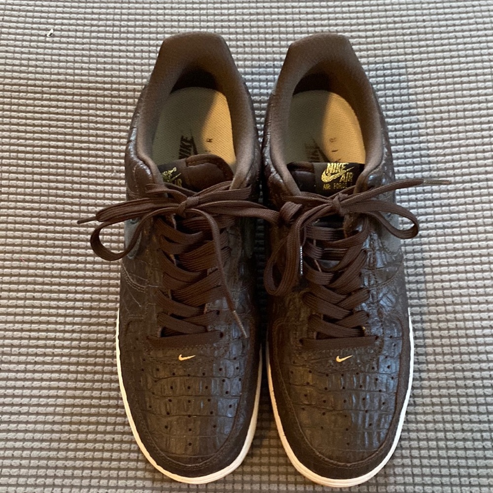 Brown snake skin Air Force 1